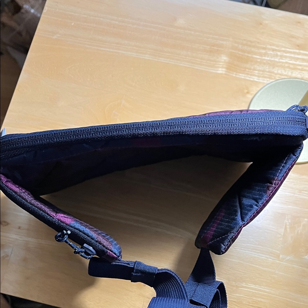 Columbia Tandem Trail waist bag rare Dark Nocturnal/Plum Camo NWT - Picture 10 of 11